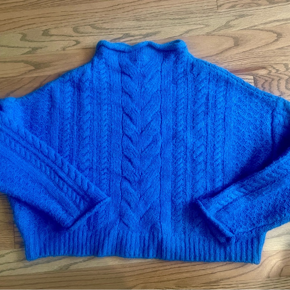 Pilcro Bright Blue Cable Knit Cropped Sweater - Picture 2 of 4